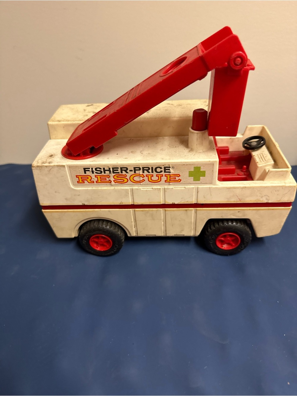 Fisher-Price White and Red Rescue Tow Truck Toy